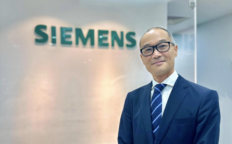 Mr. Liu Gang Wei, Siemens Ultrasound Business Partner Manager ASEAN
