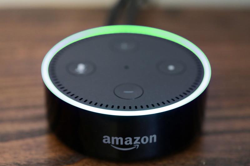 Trợ lý kỹ thuật số Alexa của Amazon.