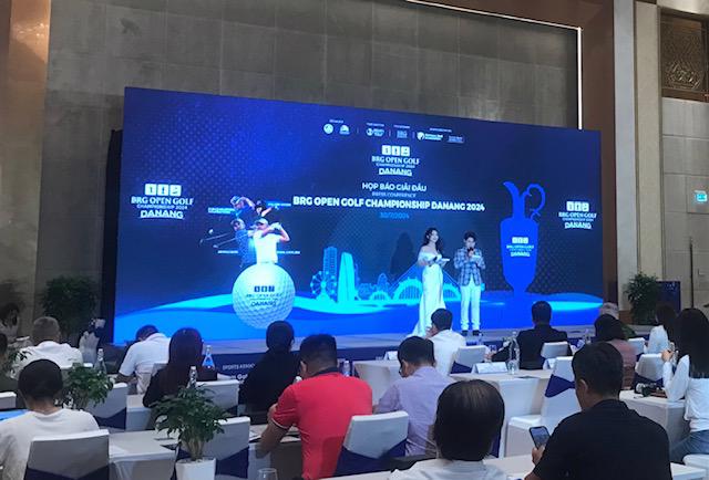 Quang cảnh họp báo Giải BRG Open Golf Championship Danang 2024. Ảnh Ngô Anh Văn