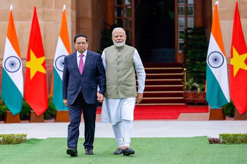 PM Pham Minh Chinh and PM Narendra Modi in New Delhi (Photo:VGP)