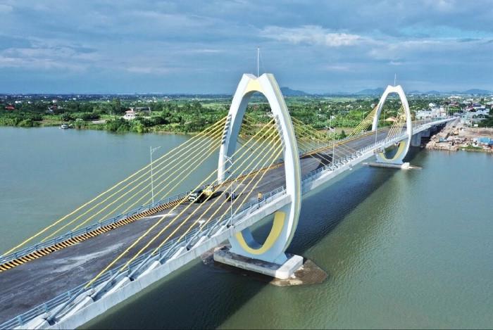 The Quang Thanh bridge that connects Hai Duong province to Hai Phong port city (Photo: haiduong.gov.vn)