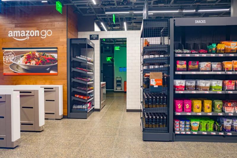 Một cửa hàng trong chuỗi Amazon Go ứng dụng công nghệ Just Walk Out.