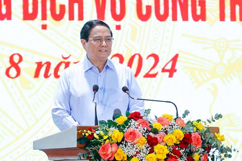 Thủ tướng Phạm Minh Chính: "Chuyển đổi số có vai trò rất quan trọng, góp phần thay đổi phương thức lãnh đạo, chỉ đạo trong tình hình mới, phù hợp, hiệu quả, nâng cao năng lực phản ứng chính sách". Ảnh: VGP..