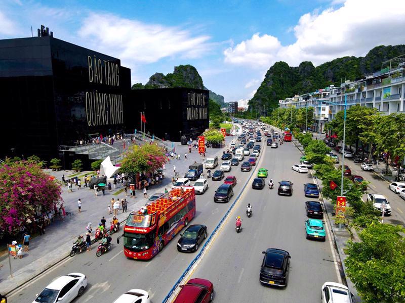 Tourists visit northern Quang Ninh province during the National Day holidays. 