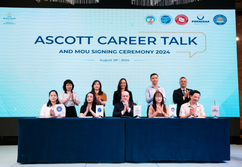 Representatives from universities and The Ascott Limited at the signing ceremony.