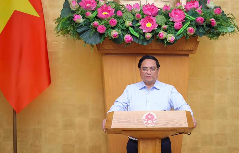 PM Pham Minh Chinh is chairing the Government meeting on September 7 (Photo: VGP)