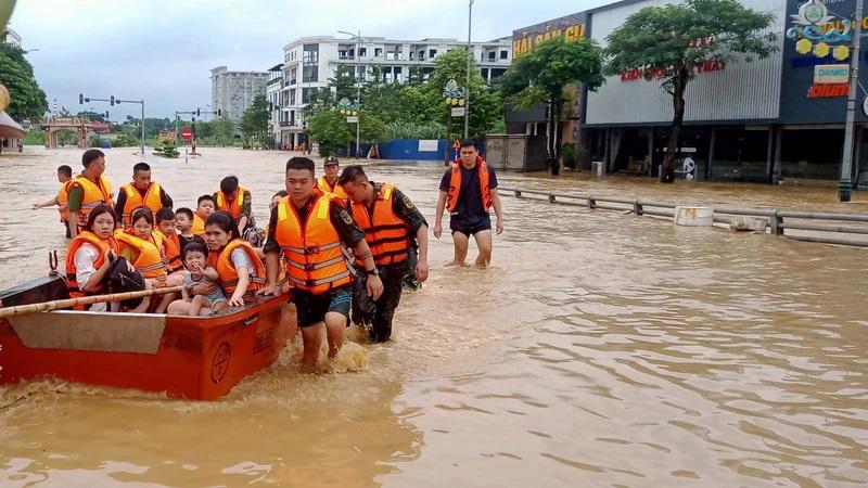 Nhiều tỉnh đề nghị trung ương hỗ trợ gạo, vật tư và kinh phí khắc phục thiệt hại do thiên tai.