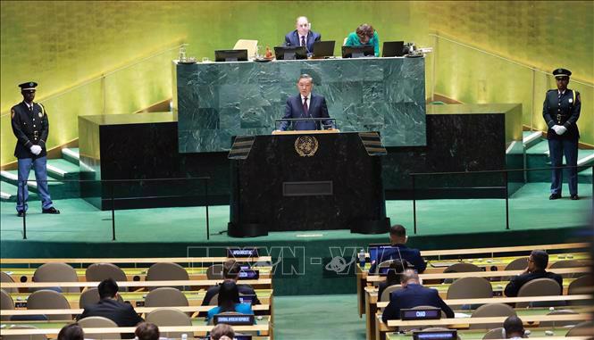 Party General Secretary and State President To Lam delivers a speech at the General Debate of the United Nations General Assembly’s 79th session in New York on September 24 (local time). Photo: VNA