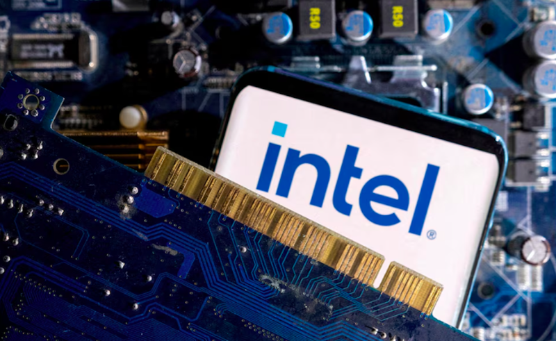 Intel đã có một năm đầy sóng gió khi vốn hóa liên tục giảm mạnh.