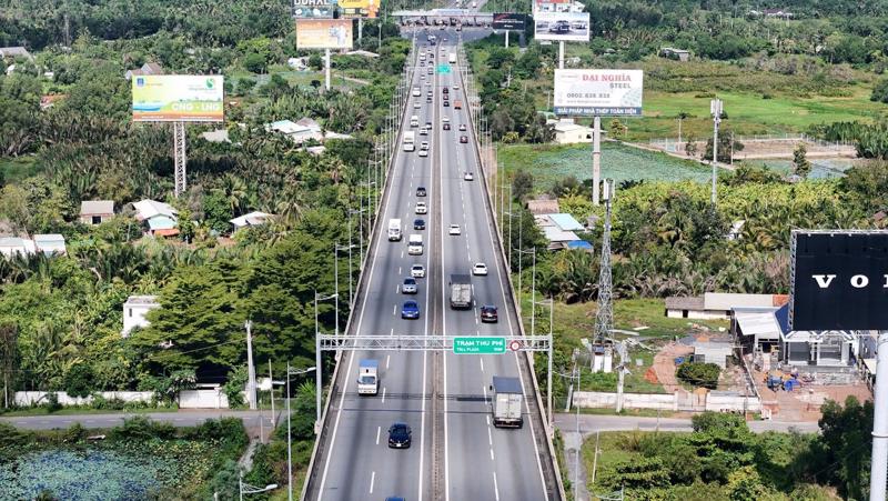 A bird's eye view of HCM City - Long Thanh - Dau Giay Expressway. (Photo VOV)