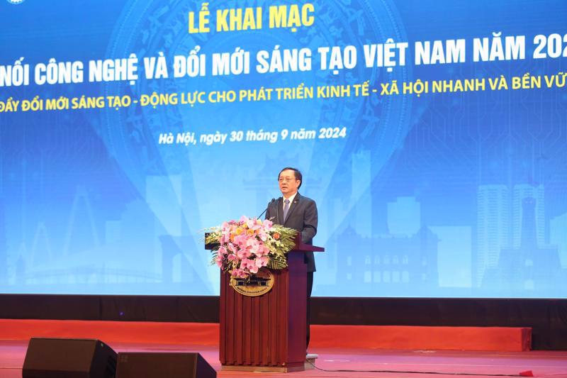 Minister Huynh Thanh Dat speaks at the Techconnect and Innovation Vietnam 2024 on September 30.