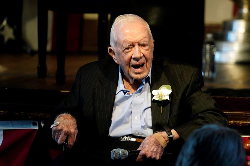 Cựu tổng thống Jimmy Carter trong buổi lễ mừng sinh nhật 100 tuổi hôm 1/10. Ảnh: Reuters