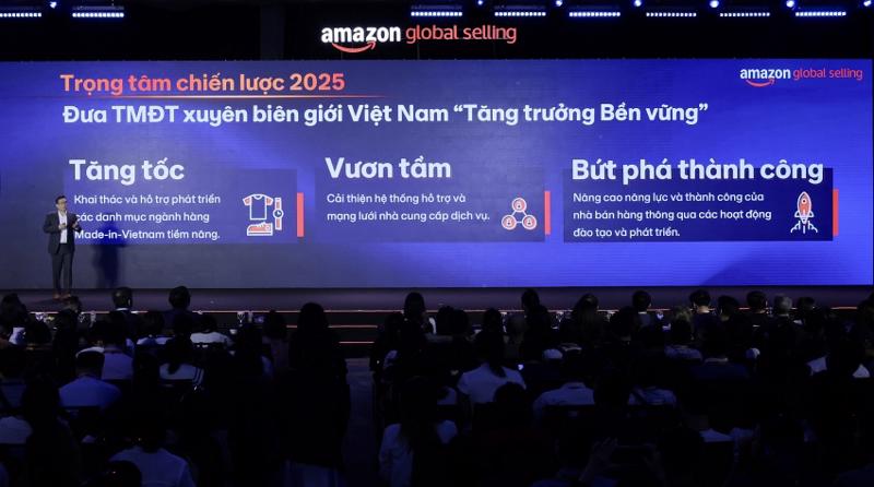 The workshop was held in Hanoi on October 9. Photo: Amazon Global Selling Vietnam