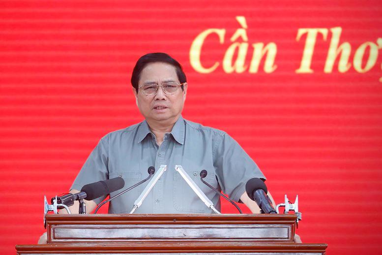 Prime Minister Pham Minh Chinh chairing the conference. Photo: VGP