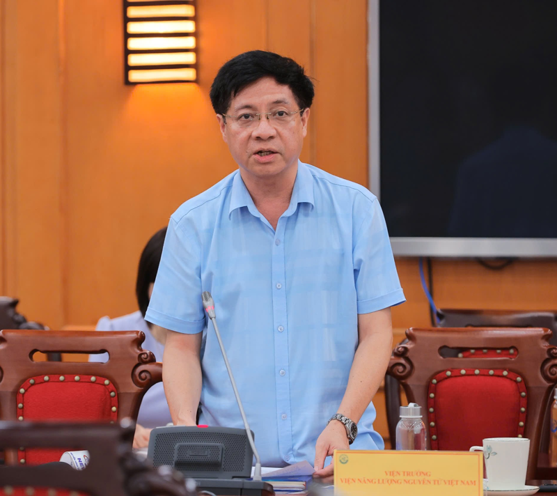 Deputy Director of the Vietnam Atomic Energy Institute Pham Quang Minh.