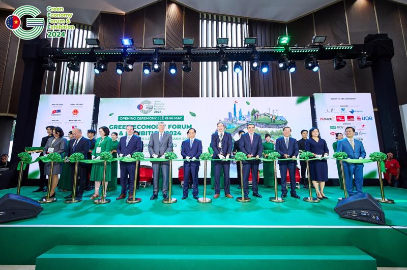 Opening ceremony for the Green Economy Forum & Exhibition (GEFE) 2024.