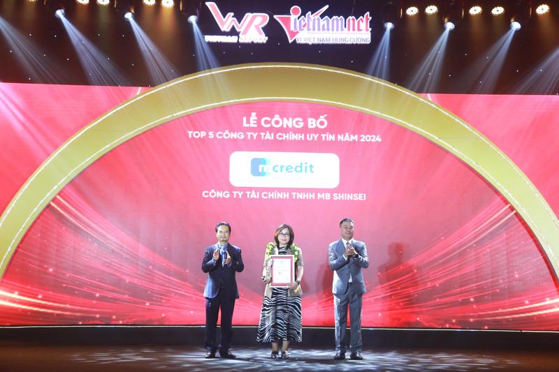 Là thành viên của MB Group, Mcredit mang tinh thần mạnh mẽ, quyết liệt của quân đội và xác định "trong nguy luôn có cơ". 