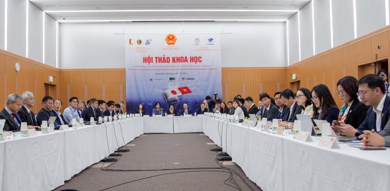 A view of the Innovation and Development of Semiconductor Human Resources in Vietnam - Japan. (Photo: VNA)