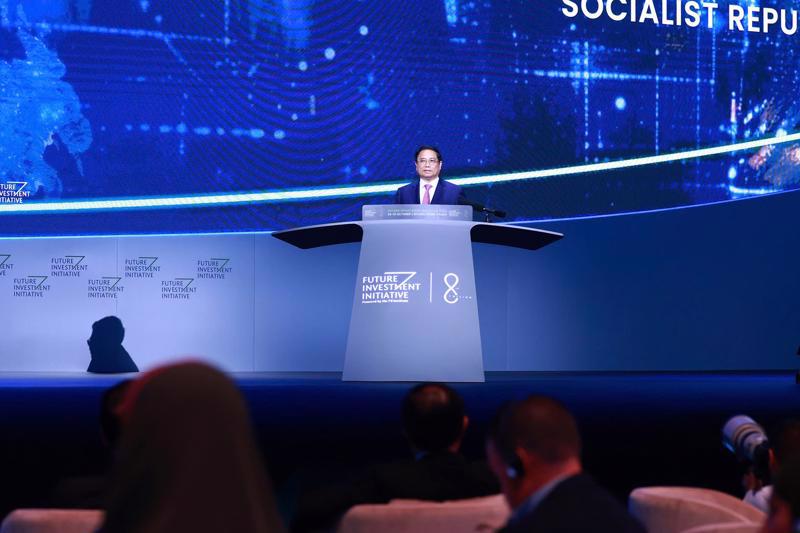 Prime Minister Pham Minh Chinh speaks the eighth Edition of the Future Investment Initiative in Saudi Arabia. (Photo: VGP)