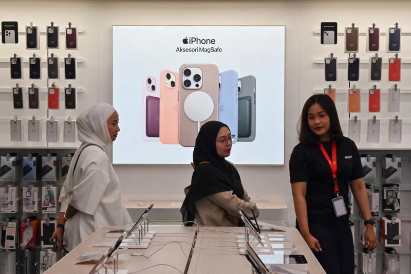 Cửa hàng Apple tại Indonesia. Ảnh: AFP