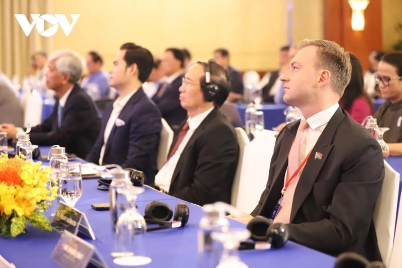 Delegates attend the Vietnam Innovation Summit 2024. (Photo: VOV)