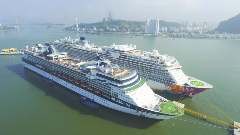 Many foreign cruise ships have visited the province's Ha Long Bay.