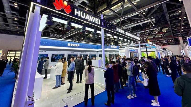 Huawei Technologies là một trong những đơn vị tham gia triển lãm thương mại IC China năm nay, khai mạc tại Bắc Kinh vào ngày 18/11. 