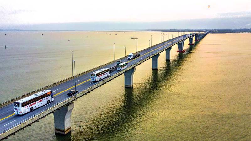 The first Tan Vu - Lach Huyen Bridge was put into operation in 2017. 