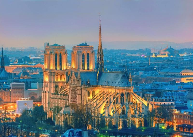 Ảnh: French of Notre-Dame de Paris