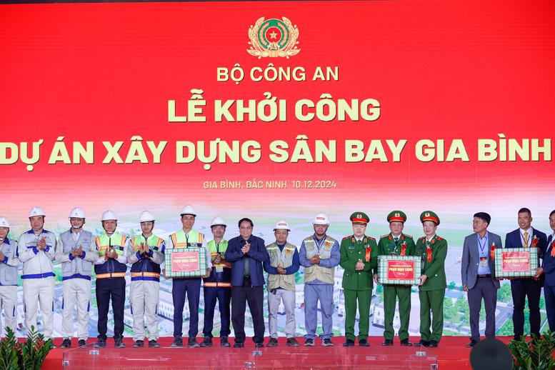 Thủ tướng Phạm Minh Chính dự Lễ khởi công sân bay Gia Bình 