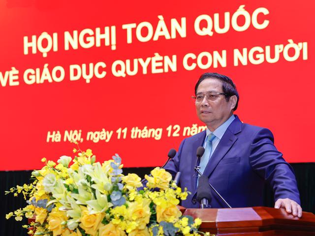 Thủ tướng Phạm Minh Chính dự và chủ trì Hội nghị toàn quốc về giáo dục quyền con người do Học viện Chính trị quốc gia Hồ Chí Minh tổ chức. Ảnh: VGP