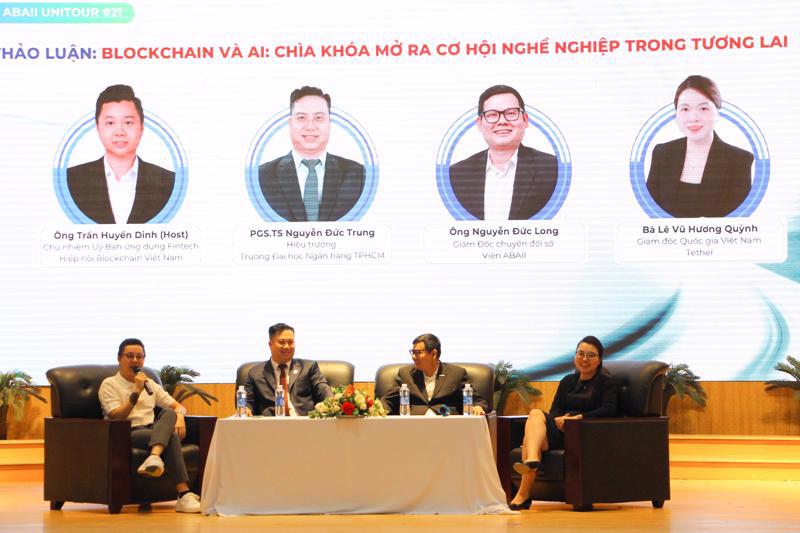 Speakers at the ABAII Unitour program themed “Exploring the Power of Blockchain & AI in Fintech: The Wave of Future Technology”. 