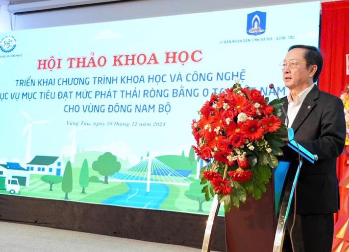 Bộ trưởng Khoa học và Công nghệ Huỳnh Thành Đạt phát biểu tại hội thảo.