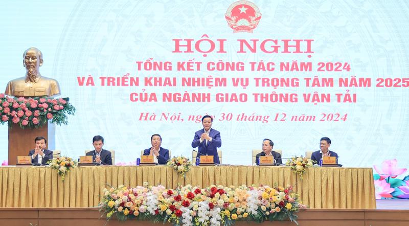 Hội nghị tổng kết công tác năm 2024 và triển khai kế hoạch năm 2025 của Bộ Giao thông vận tải.