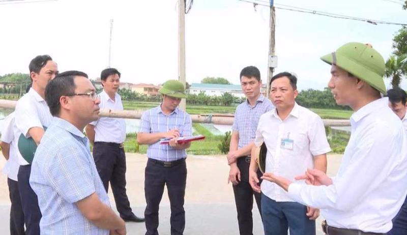 Lãnh đạo huyện Triệu Sơn (Thanh Hoá) đi kiểm tra tiến độ thực hiện các dự án trên địa bàn