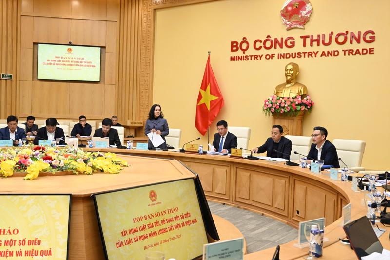 Bộ Công Thương họp Ban soạn thảo, Tổ Biên tập sửa đổi, bổ sung Luật Sử dụng năng lượng tiết kiệm và hiệu quả.