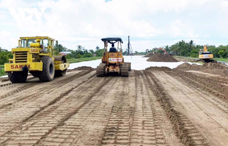 Dự án cao tốc Cao Lãnh - An Hữu (thành phần 1) đang được đẩy nhanh tiến độ - Ảnh minh họa.