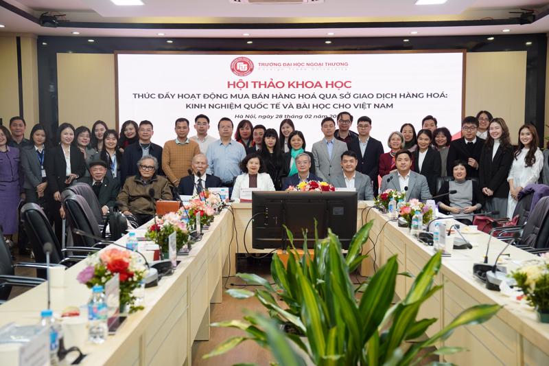 Hội thảo khoa học “Thúc đẩy hoạt động mua bán hàng hóa qua Sở Giao dịch Hàng hóa”.