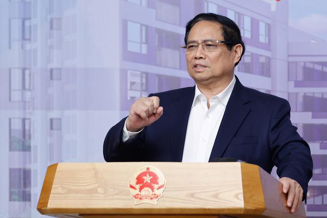 PM Pham Minh Chinh addressé the video-conference on social housing development in Hanoi, on March 6.-(Photo: VGP)