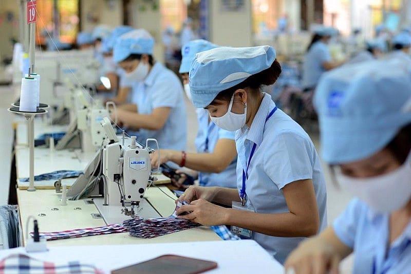 Hàng may mặc là một trong những sản phẩm xuất khẩu chủ lực của tỉnh Thanh Hoá