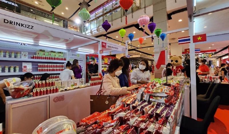 Central Retail sẽ phối hợp chặt chẽ với Bộ Công Thương tổ chức “Tuần hàng Việt Nam” tại Thái Lan.