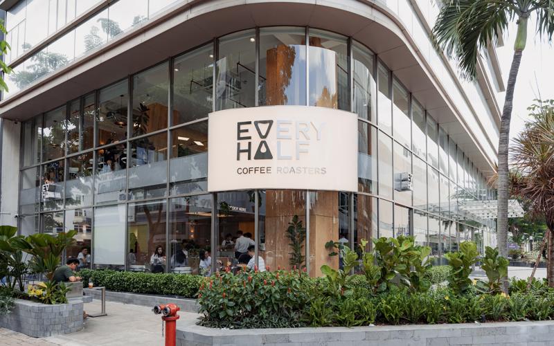Chuỗi cà phê Every Half huy động 3 triệu USD vòng Pre-Series A từ từ 2 quỹ đầu tư Openspace Ventures và DSG Consumer Partners.
