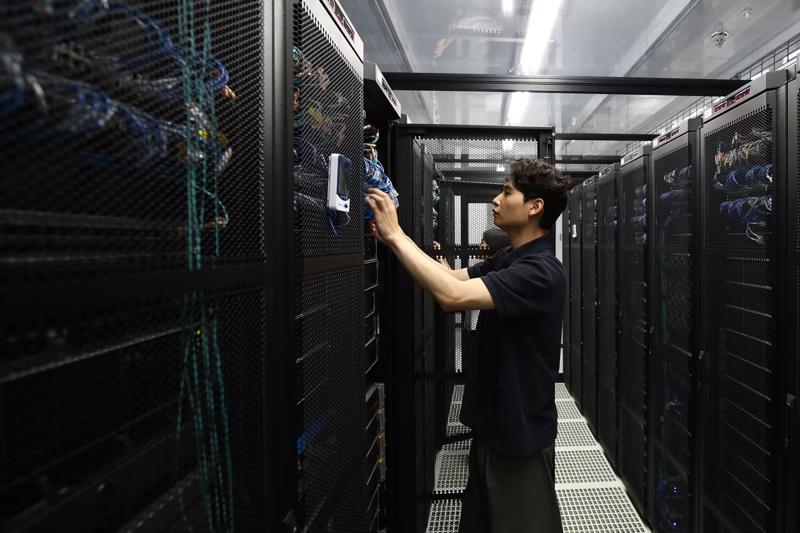Các trung tâm dữ liệu đang mọc lên khắp thế giới. Ảnh: Getty Images