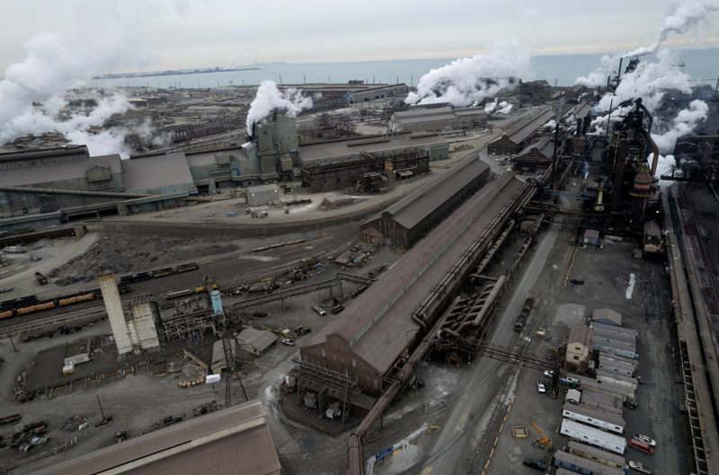 Một nhà máy của US Steel ở Indiana, Mỹ - Ảnh: Reuters.