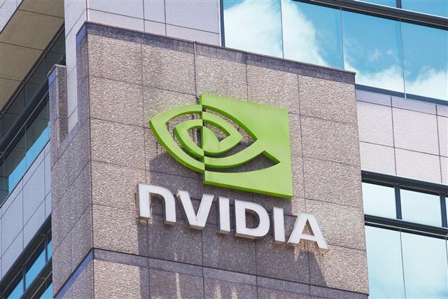 Nvidia đang cố gắng xây dựng “xương sống AI” của riêng mình