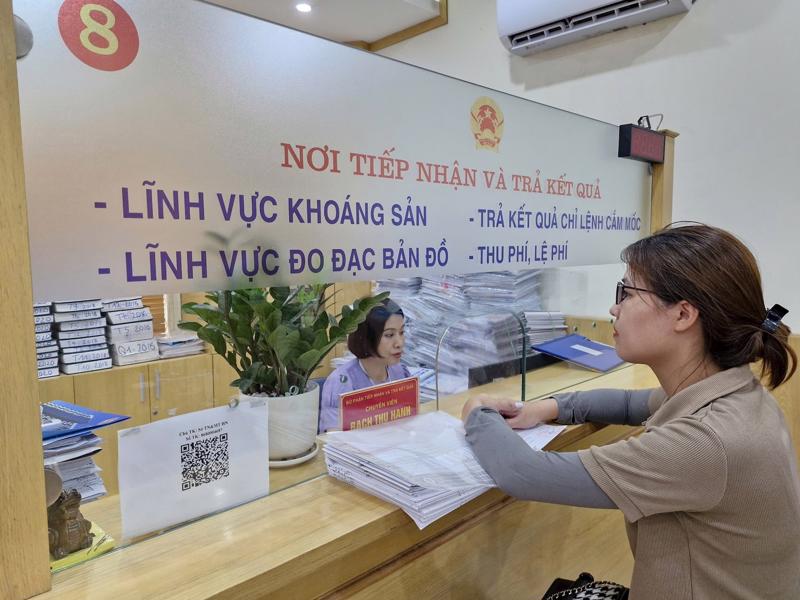 Hà Nội đang đẩy mạnh tiến trình chuyển đổi số trong công tác quản lý hành chính công. Ảnh minh họa
