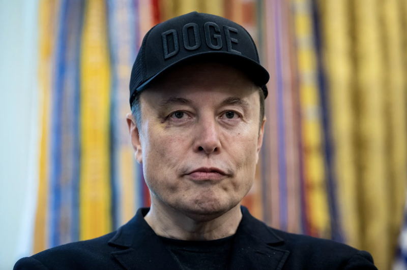 Elon Musk khi còn làm việc ở Nhà Trắng - Ảnh: Bloomberg.