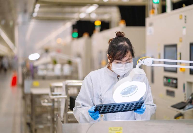 Thị trường bán dẫn của Việt Nam được dự báo sẽ đạt tốc độ tăng trưởng kép hàng năm (CAGR) 11,6% trong giai đoạn 2023–2027. Ảnh minh họa