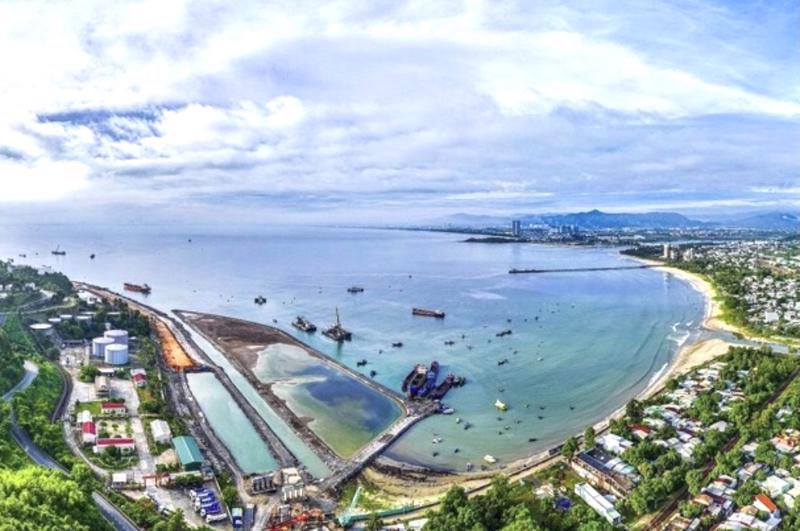 Cảng Liên Chiểu là một trong những khu vực kết nối các khu chức của Khu Thương mại tự do Đà Nẵng.năng.