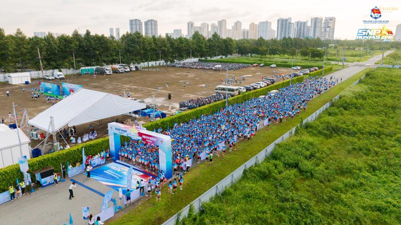 Giải chạy bộ Tân Cảng Sài Gòn lần 3 - SNP Run As One 2025 thu hút quy mô hơn 1.700 Vận động viên trong cộng đồng ngành hàng hải và logistics.